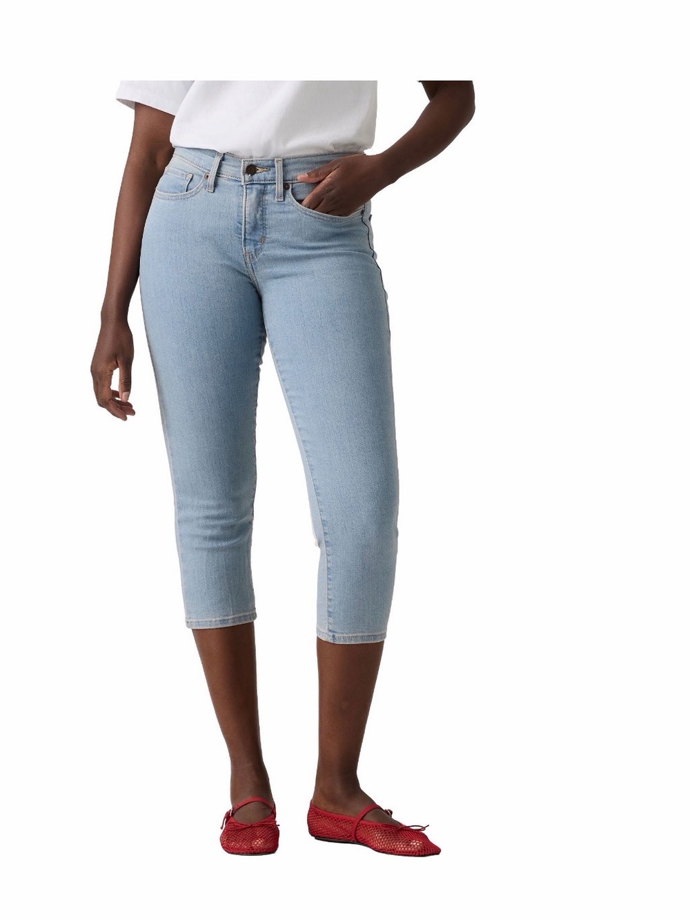MWT: Levi’s Levi's Women's 311 Capri Light Blue Denim; Size: 12/31